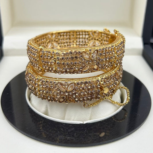 BANGLES One Carat Gold Plated B-016