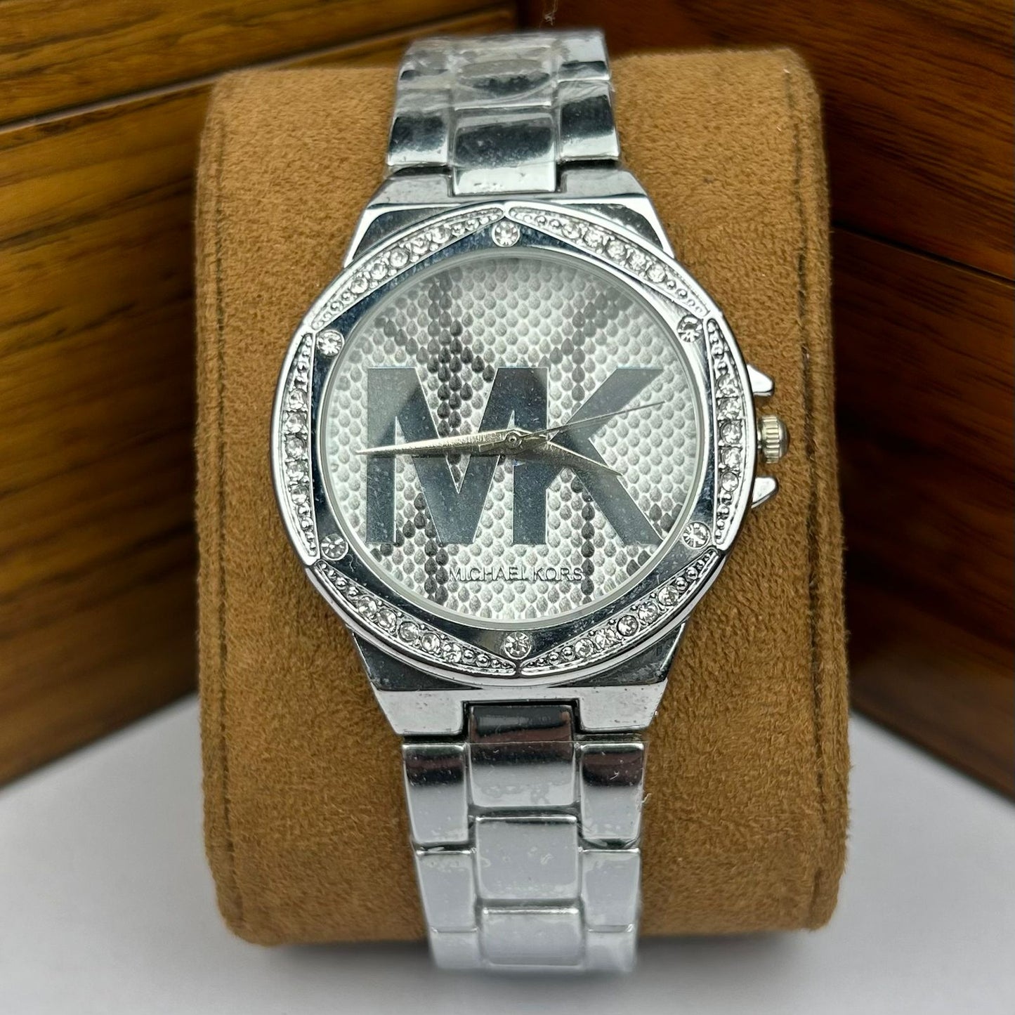 Women Chain Watch MK-A195