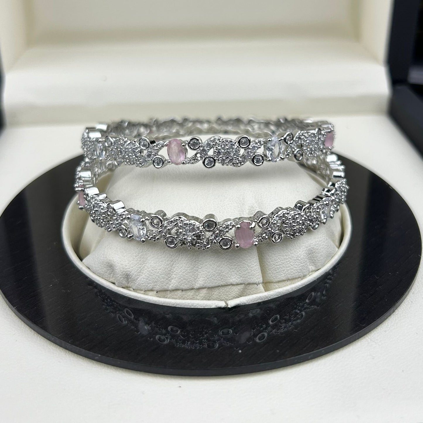 BANGLES One Carat B-025